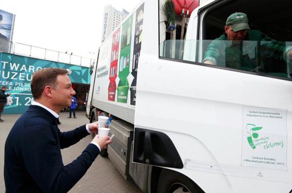 im578x383-duda_reuters_02