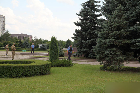 PM569image001