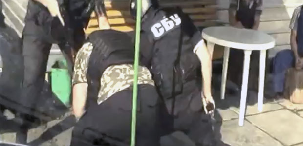 скриншот с видео