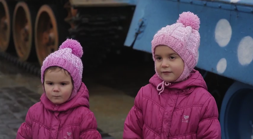 скриншот с видео