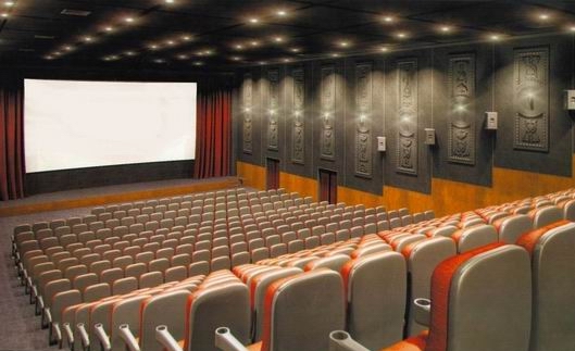 zhovten-kino.kiev.ua