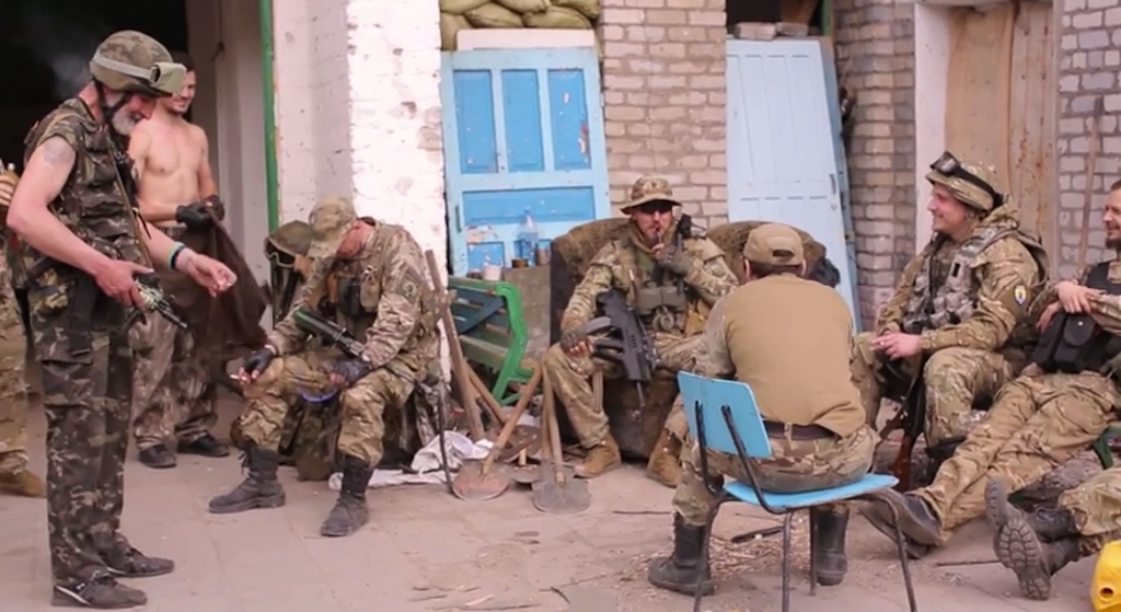 скриншот с видео