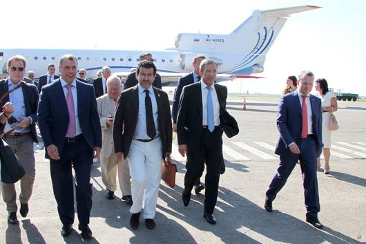 Французские депутаты в Крыму