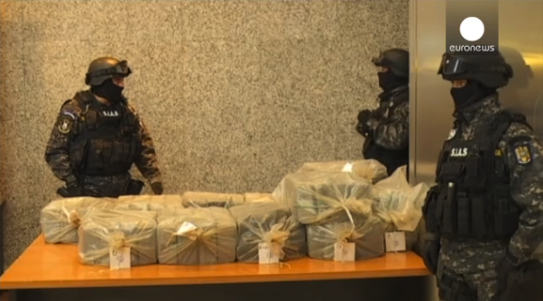 скриншот с видео