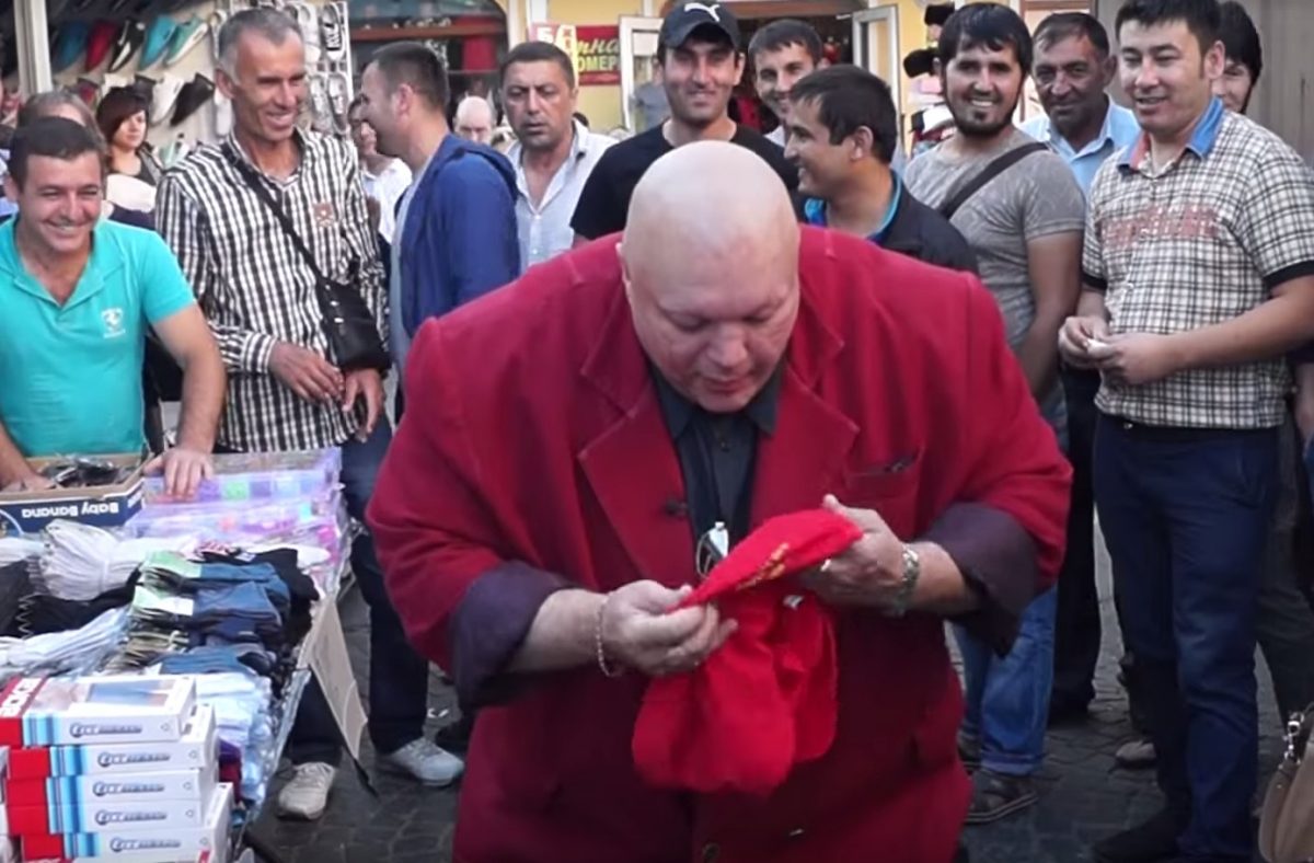 Скриншот с видео