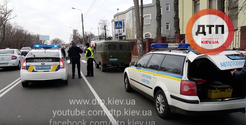 скриншот с видео