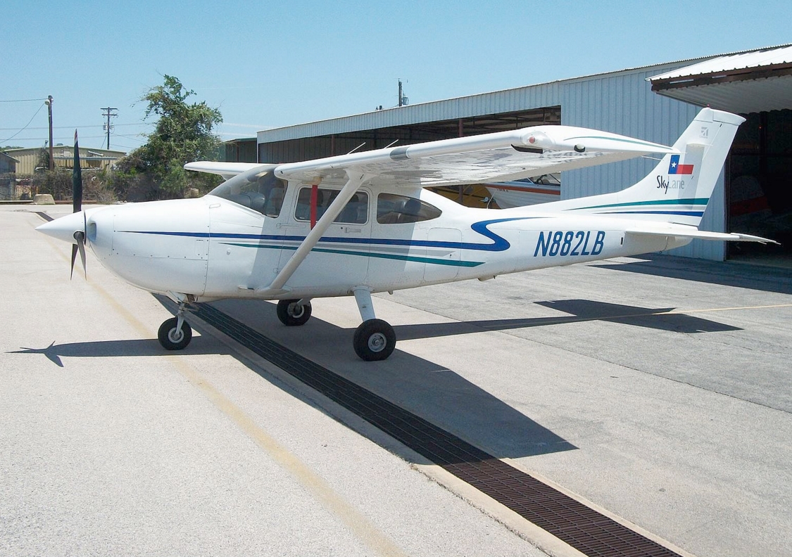 agat-avia.com