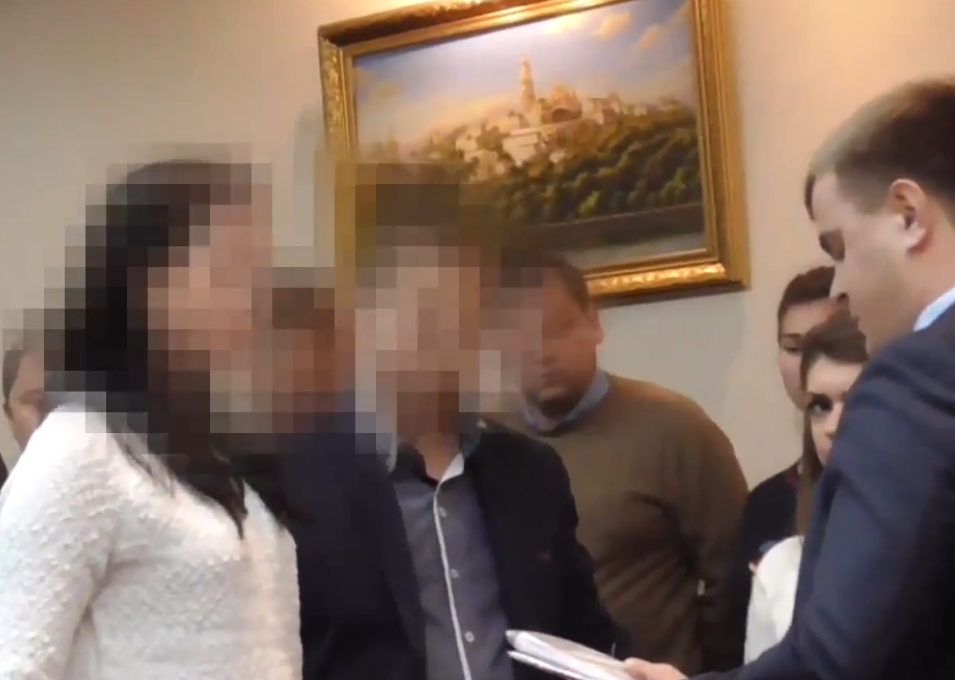 Скриншот с видео