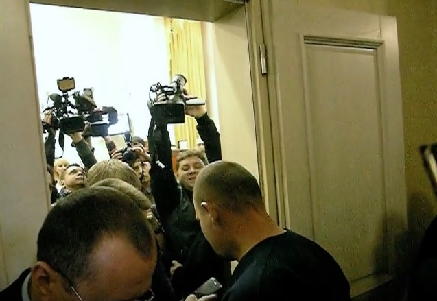 скриншот с видео