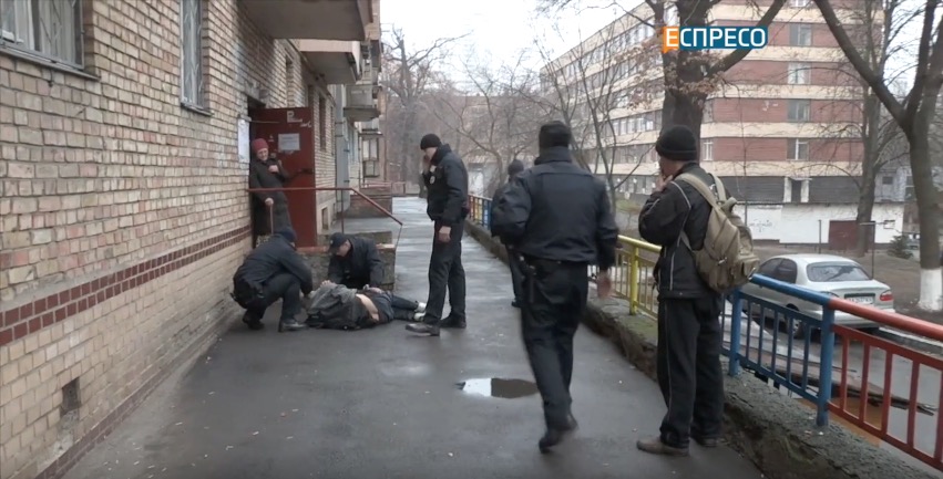 скриншот с видео