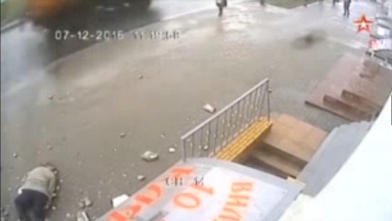 скриншот с видео