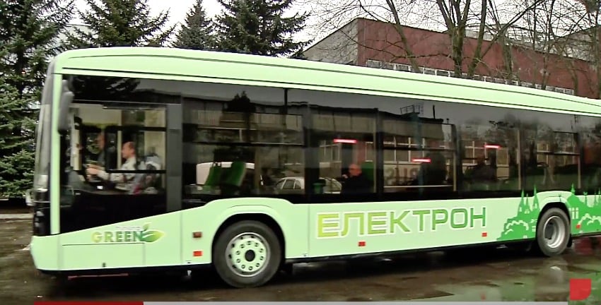 скриншот с видео
