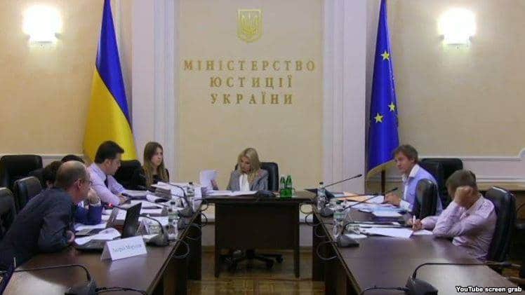 acebook.com/TransparencyInternationalUkraine