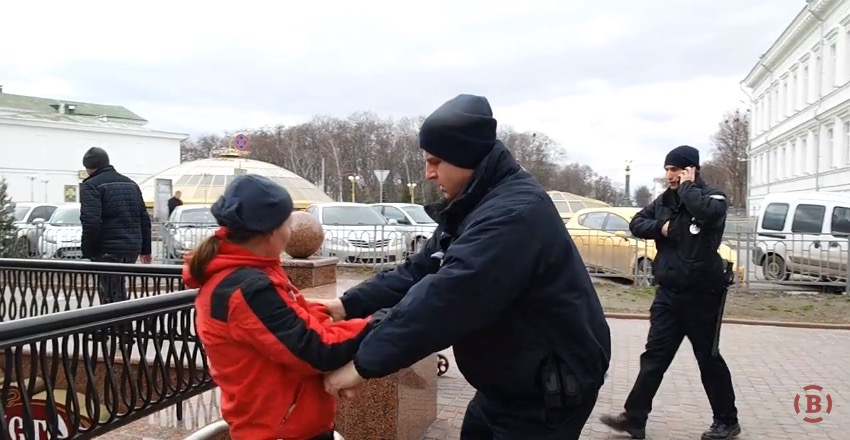 скриншот с видео