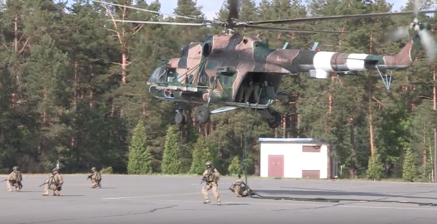 скриншот с видео