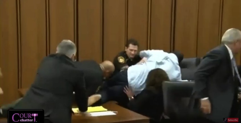 скриншот с видео