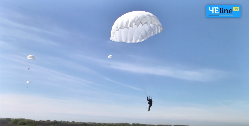 скриншот с видео