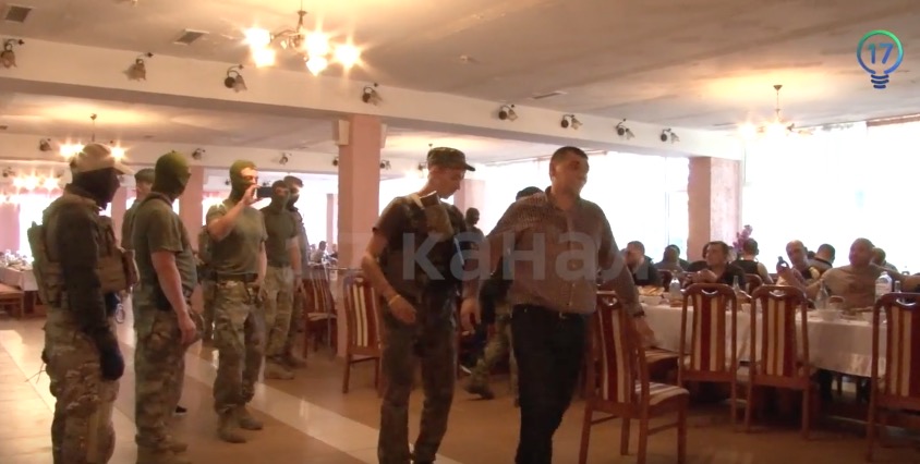 скриншот с видео