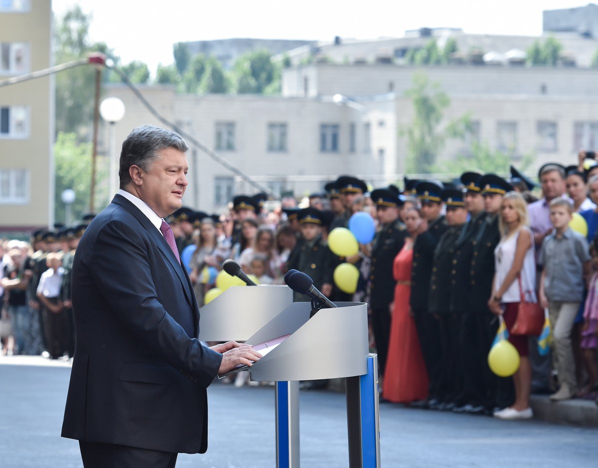 twitter.com/poroshenko