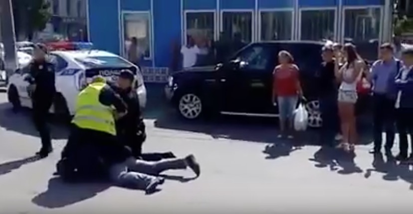 скриншот с видео