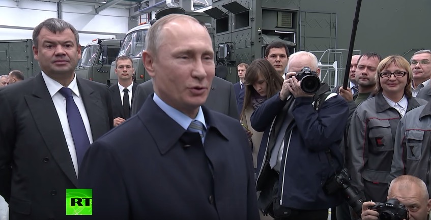 скриншот с видео