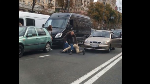 скриншот с видео