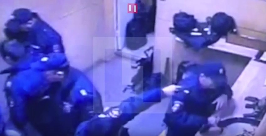 скриншот с видео
