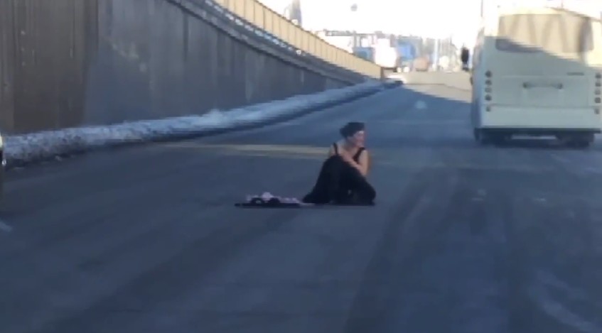 сриншот с видео