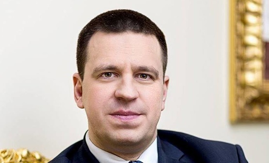 nr2.lt