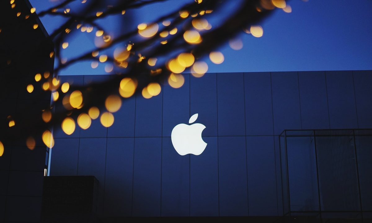 Замедление старых iPhone iPhone XS