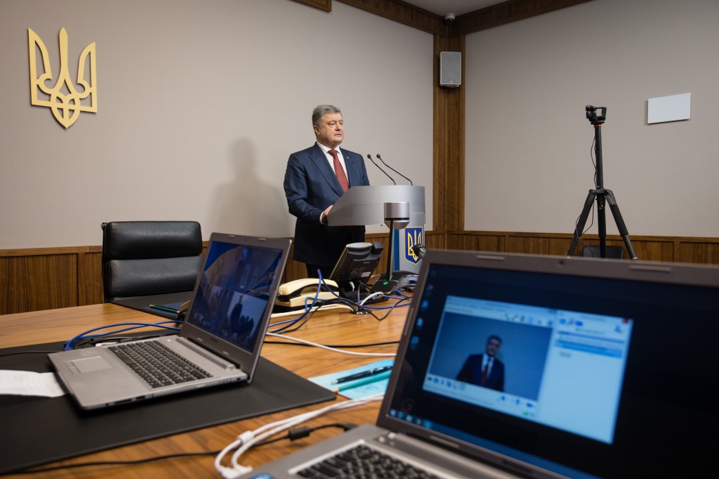 Петр Порошенко