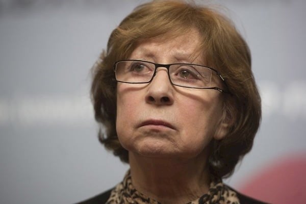Лия Ахеджакова