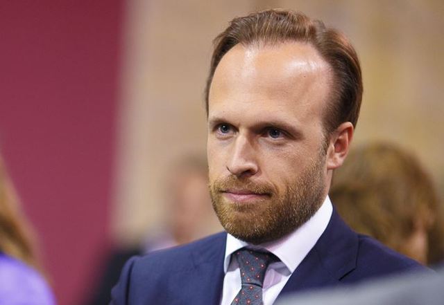 НАБУ