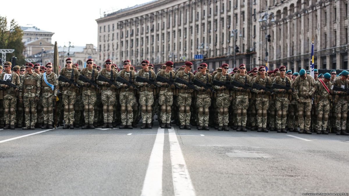 солдаты всу парад