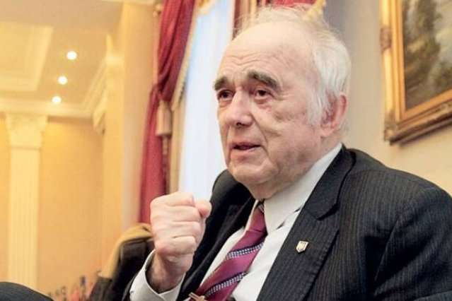 Виталий Масол