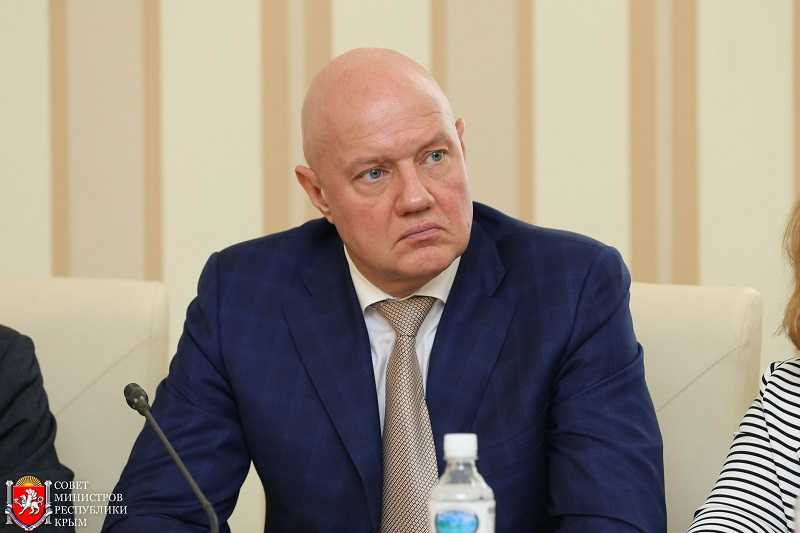 Виталий Нахлупин