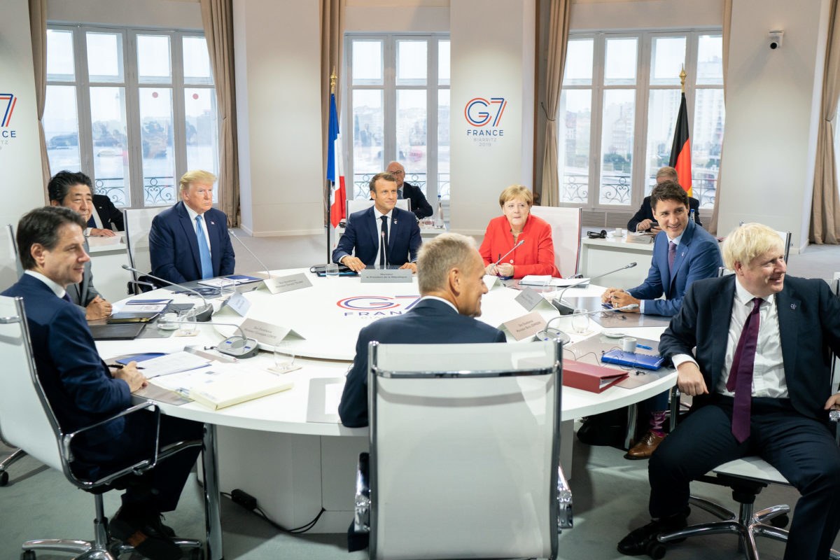 g7