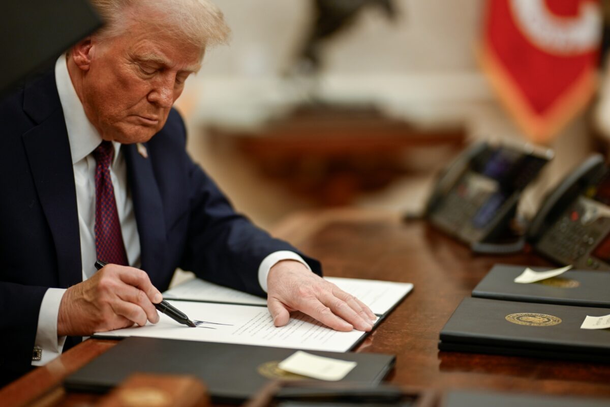 трамп указ