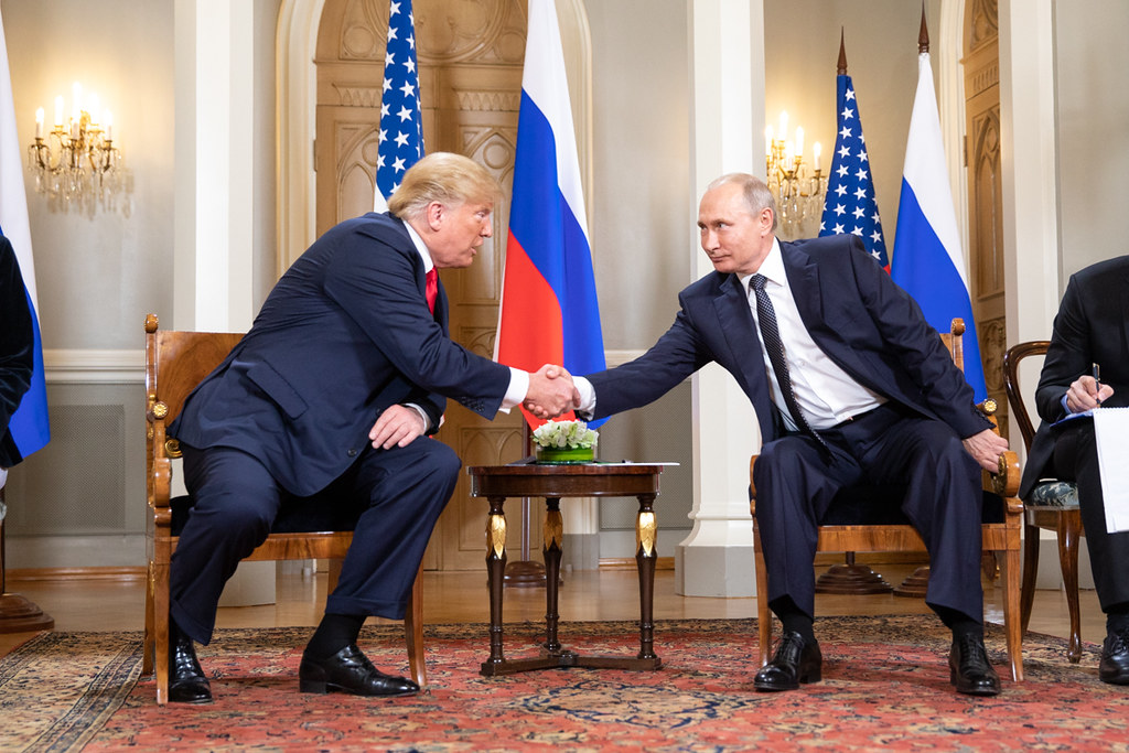 трамп путін