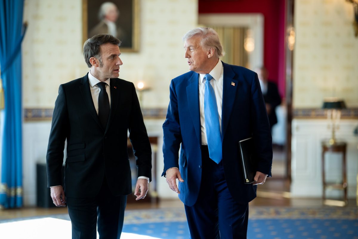 макрон трамп
