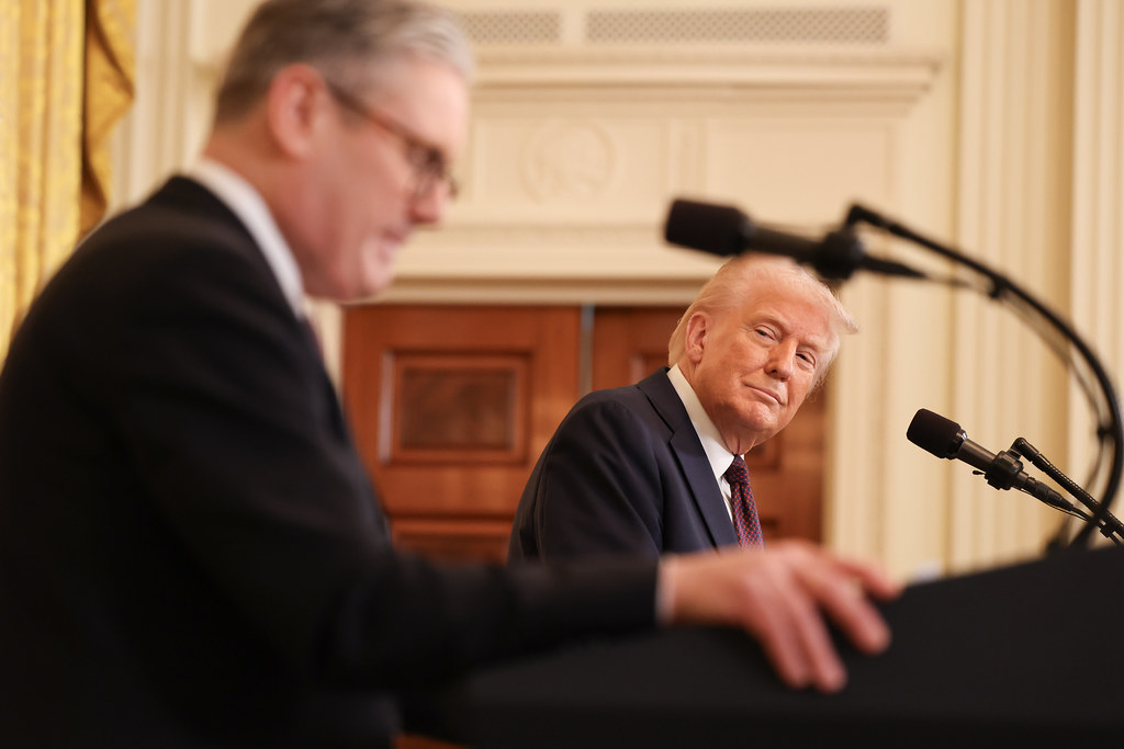 трамп страмер