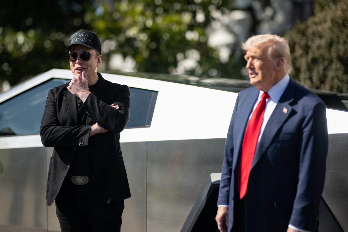 трамп маск tesla