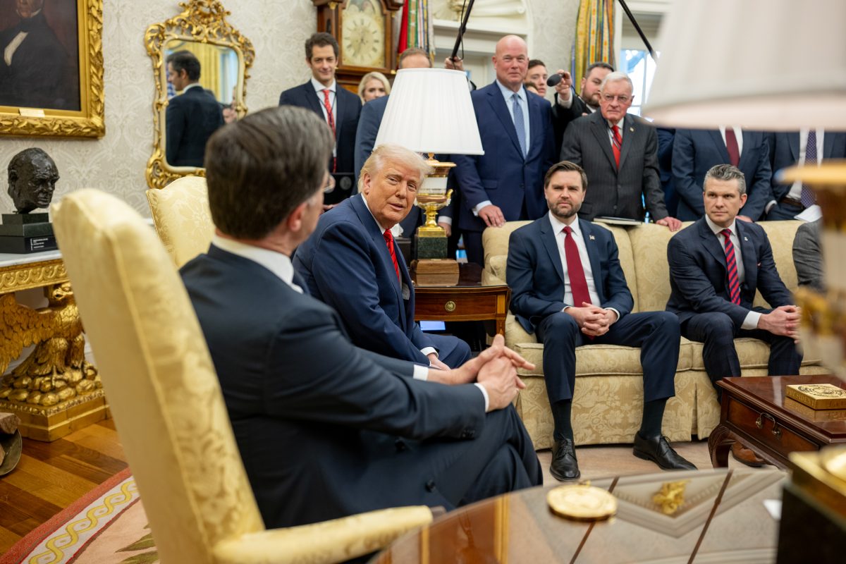 трамп