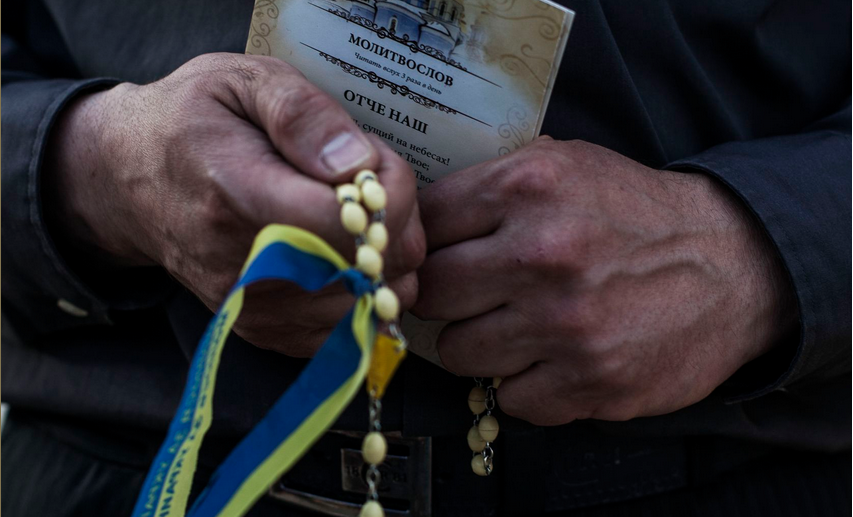 замученные боевиками священники из Славянска