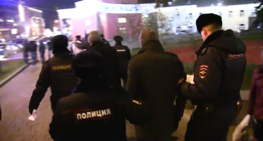 скриншот с видео