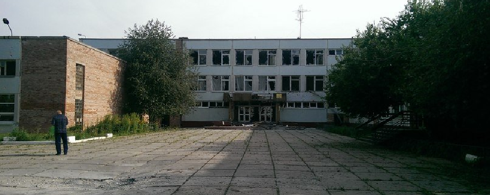 В Луганске терористы обстреляли школу
